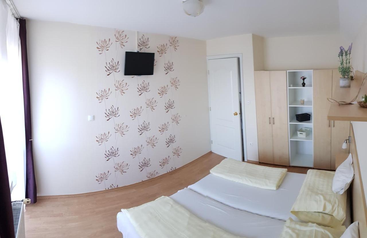 Szaloky Apartmanhaz Gyenesdiás Extérieur photo