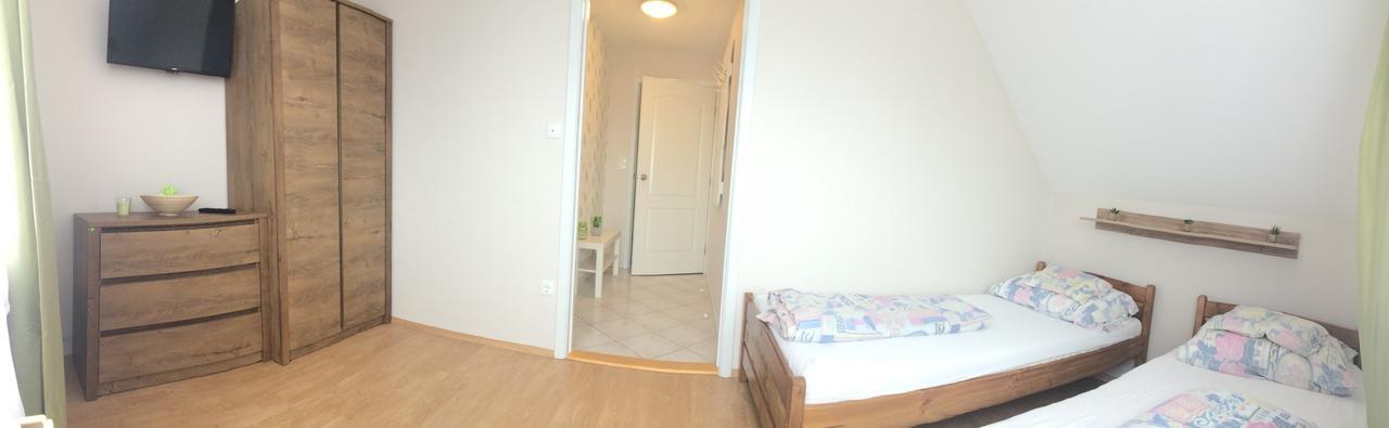 Szaloky Apartmanhaz Gyenesdiás Extérieur photo