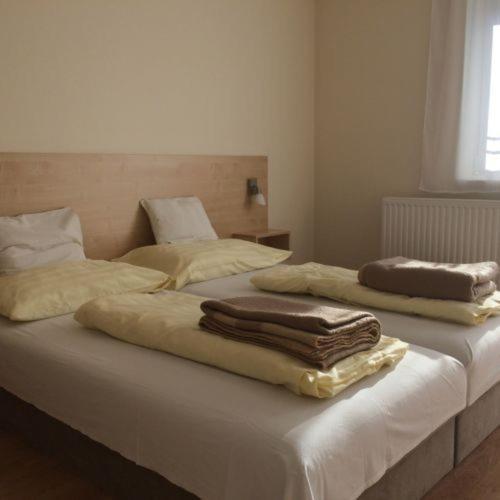 Szaloky Apartmanhaz Gyenesdiás Extérieur photo
